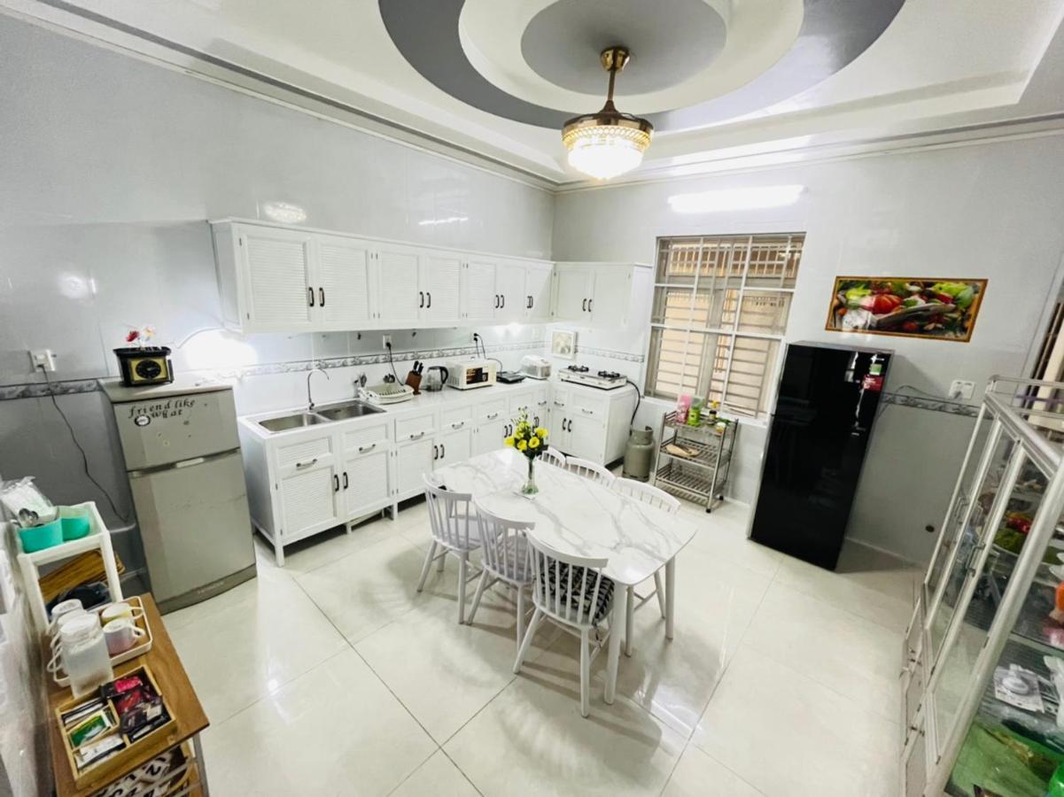 Nina Homestay P2 , P5 Long Xuyên 外观 照片